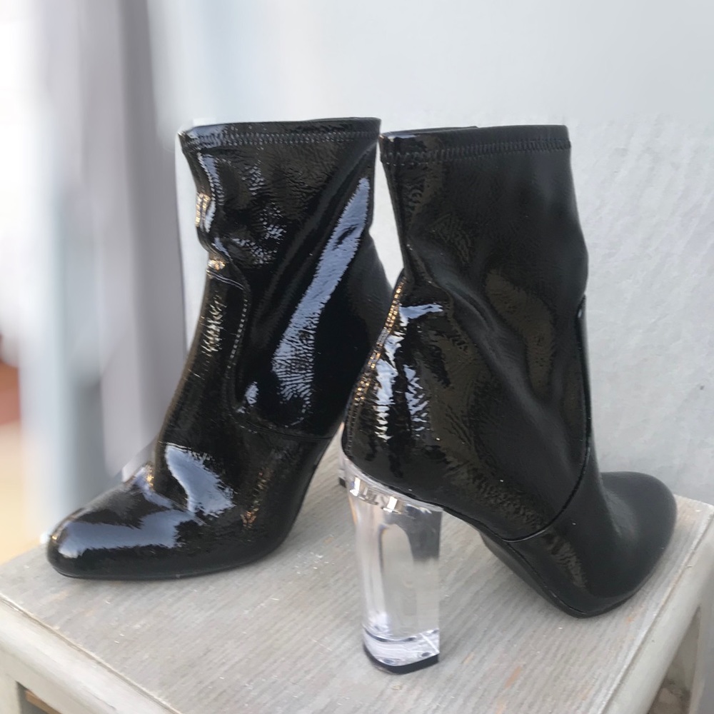Steve Madden Eminent Black Boots Resin Heel 6.5